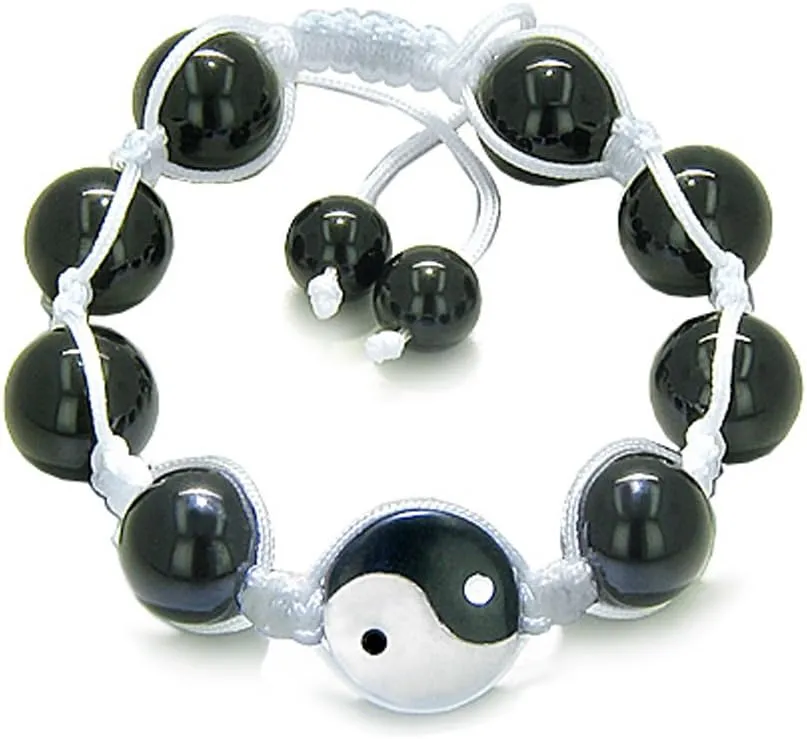Amulet Yin Yang Balance Powers White Quartz Black Agate Gemstones Lucky Charm