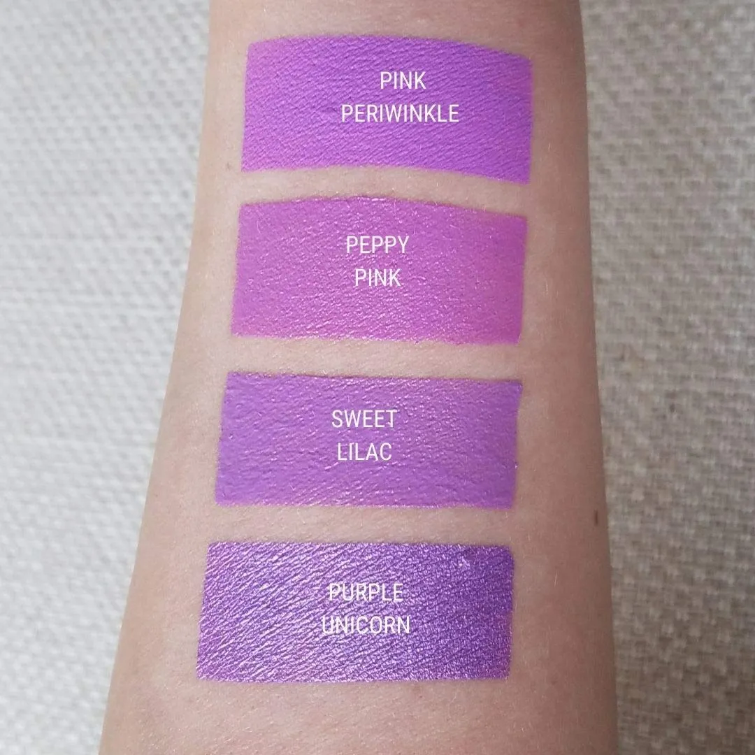 Aromi Natural Lipstick | Bright, Pink Lilac Lipstick - Vegan & Cruelty-free, Creamy, Moisturizing, All Natural Ingredients, Indie Makeup, Dye-free | (Peppy Pink)