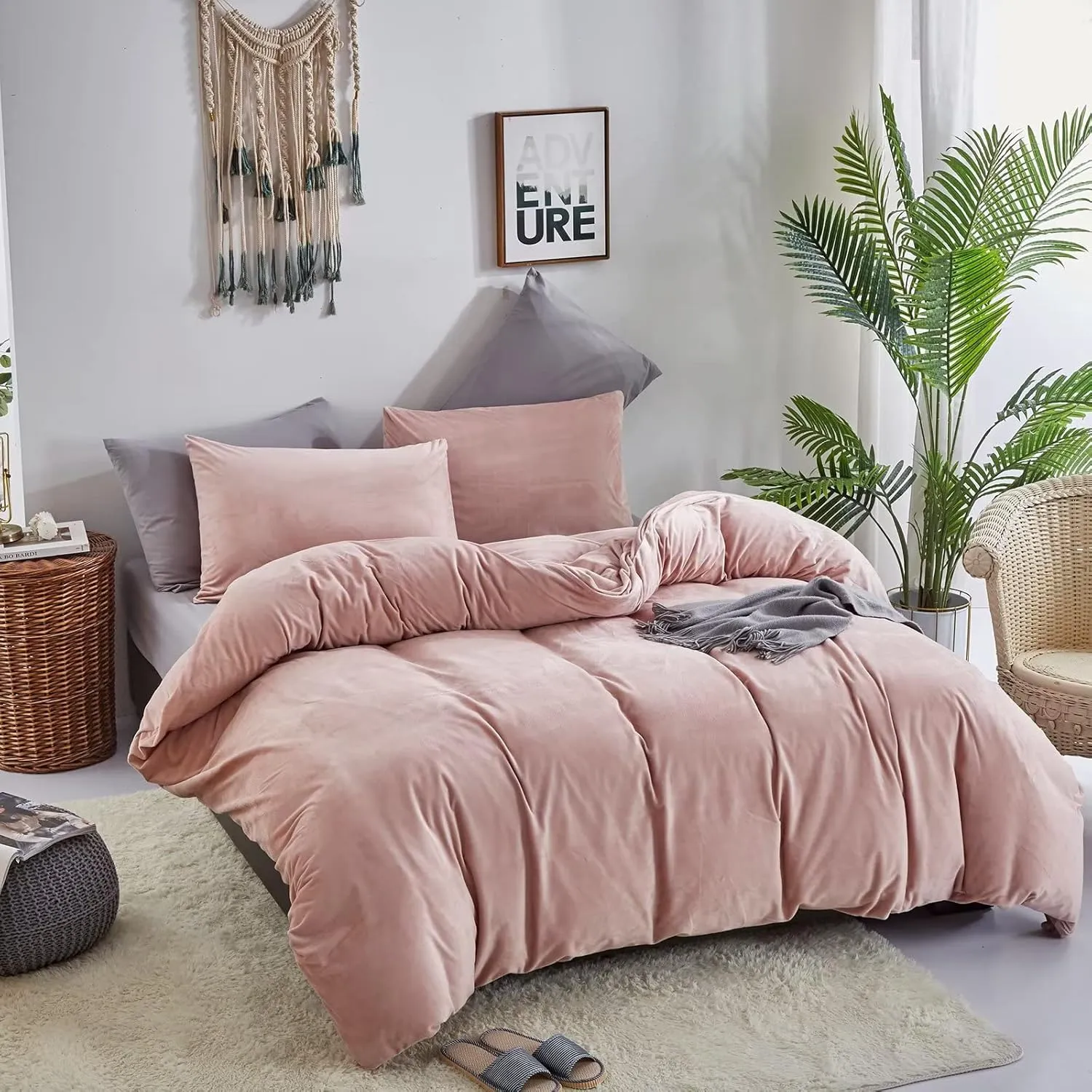 Houseri Velvet Pink Comforter Set Queen Blush Bedding Fluffy Light Flannel Sets Furry Dusty Sherpa Comforters Warm Fuzzy Blanket, 90''*90''