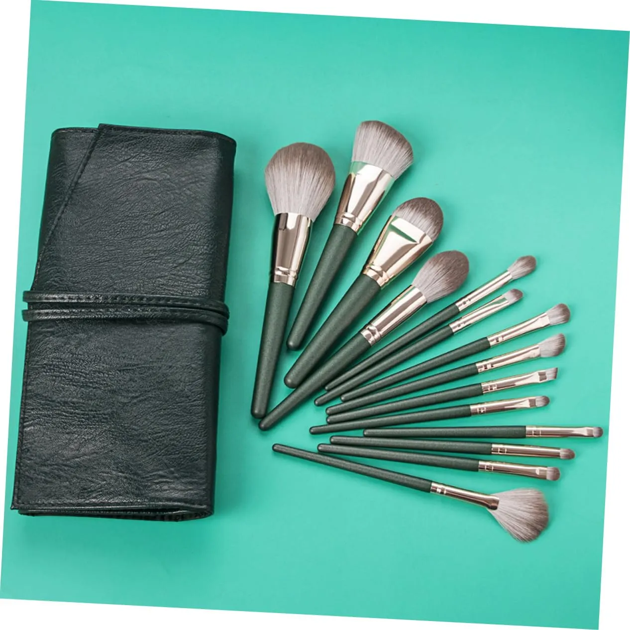 Housoutil Complete Makeup Brush Set 14 Piece Kit Makeup Brush and Sponge Set Includes Eyeshadow Foundation Blush