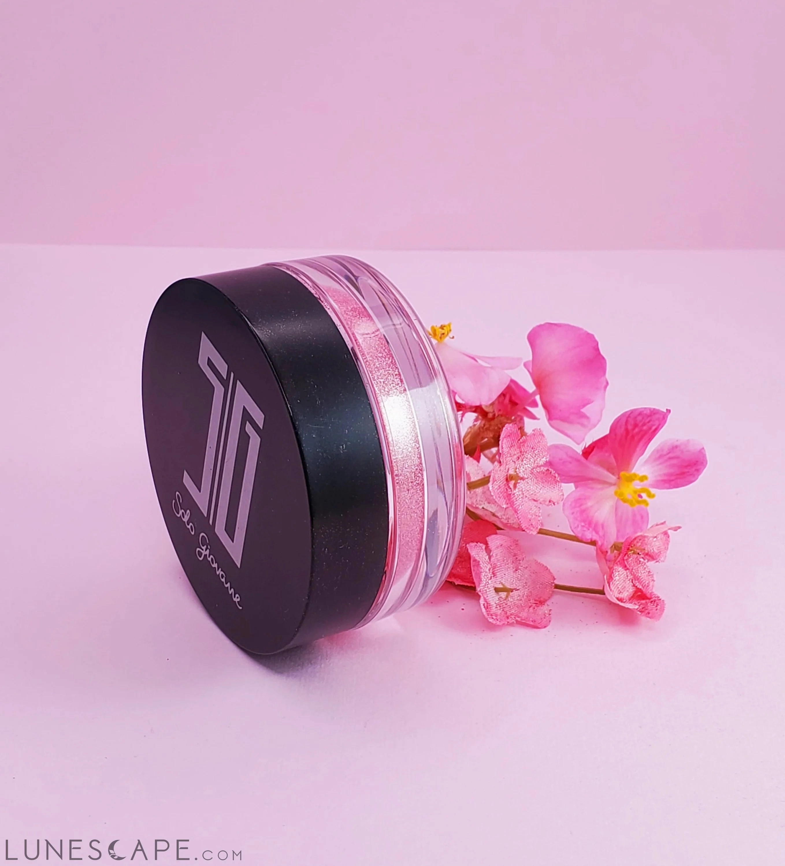 Light Pink Shine Bright Highlighting Powder