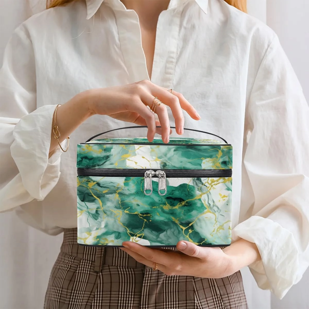 Makeup Bag Large Green Gold Marble Style Toiletry Bag for Women Travel Cosmetic Bag Portable Makeup Bag for Bottles Brushes Lipstick Skin Care