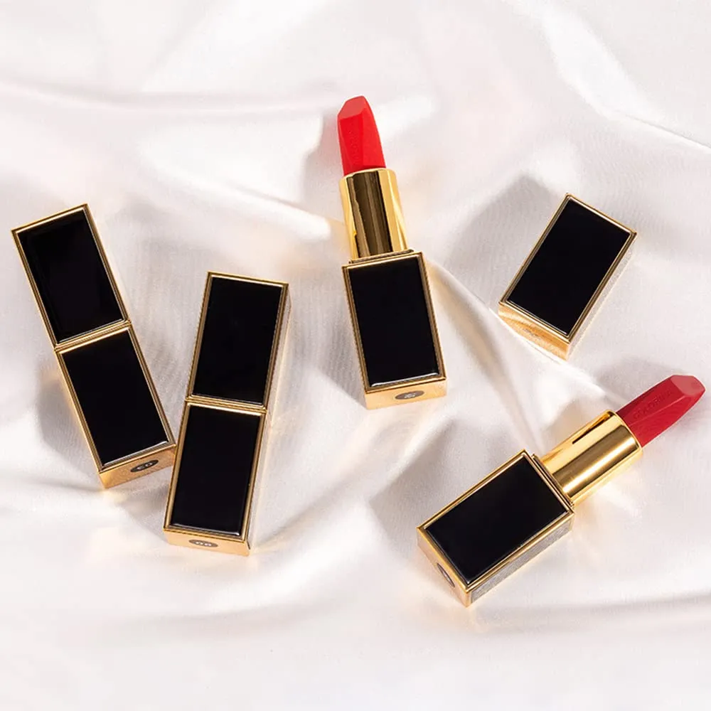 Matte LipStick Multiple Colos Long Lasting Waterproof Lip Makeup No Fade Pigmented Lip Stick Cosmeitc Gift for Girls and Women (05#P)