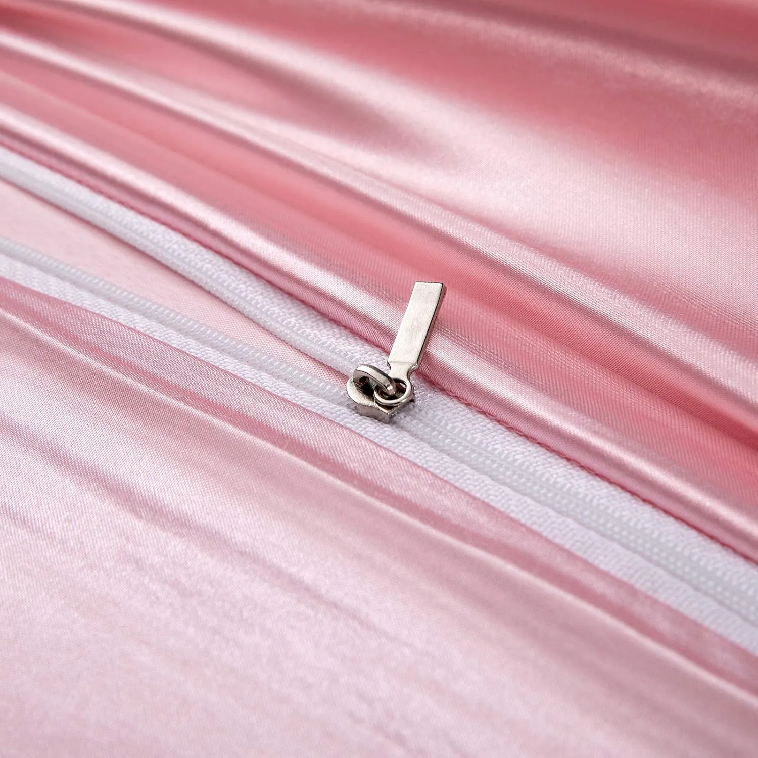 P Pothuiny 3 Pieces Satin Duvet Cover Twin/Twin XL Size, Luxury Silky Like Blush Pink Duvet Cover Bedding Set with Zipper Closure, 1 Duvet Cover   2 Pillow Cases (No Comforter)