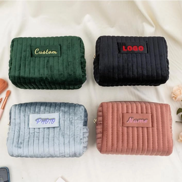 Personalized Makeup Bag Custom Cosmetic Bag with Letter Initial Name Monogrammed,Customized Cute Pouch Preppy Patch Chenille Accessories Traveling Organizer Bag to Store Toiletries,Brushes