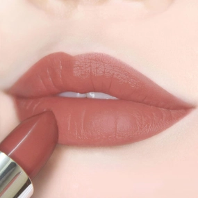 READY TO SHINE Matte Vegan Lipstick with Creamy Satin Finish, Fresh Light Strawberry Lip Color -CRUSH ON YOU (332-So Young)