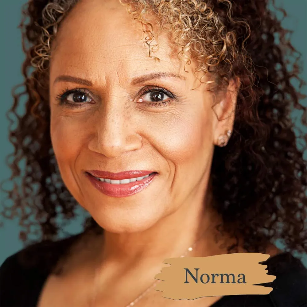 SAPPHO New Paradigm - Organic Essential Foundation | Clean, Vegan, Cruelty-Free Makeup (9 - Norma)