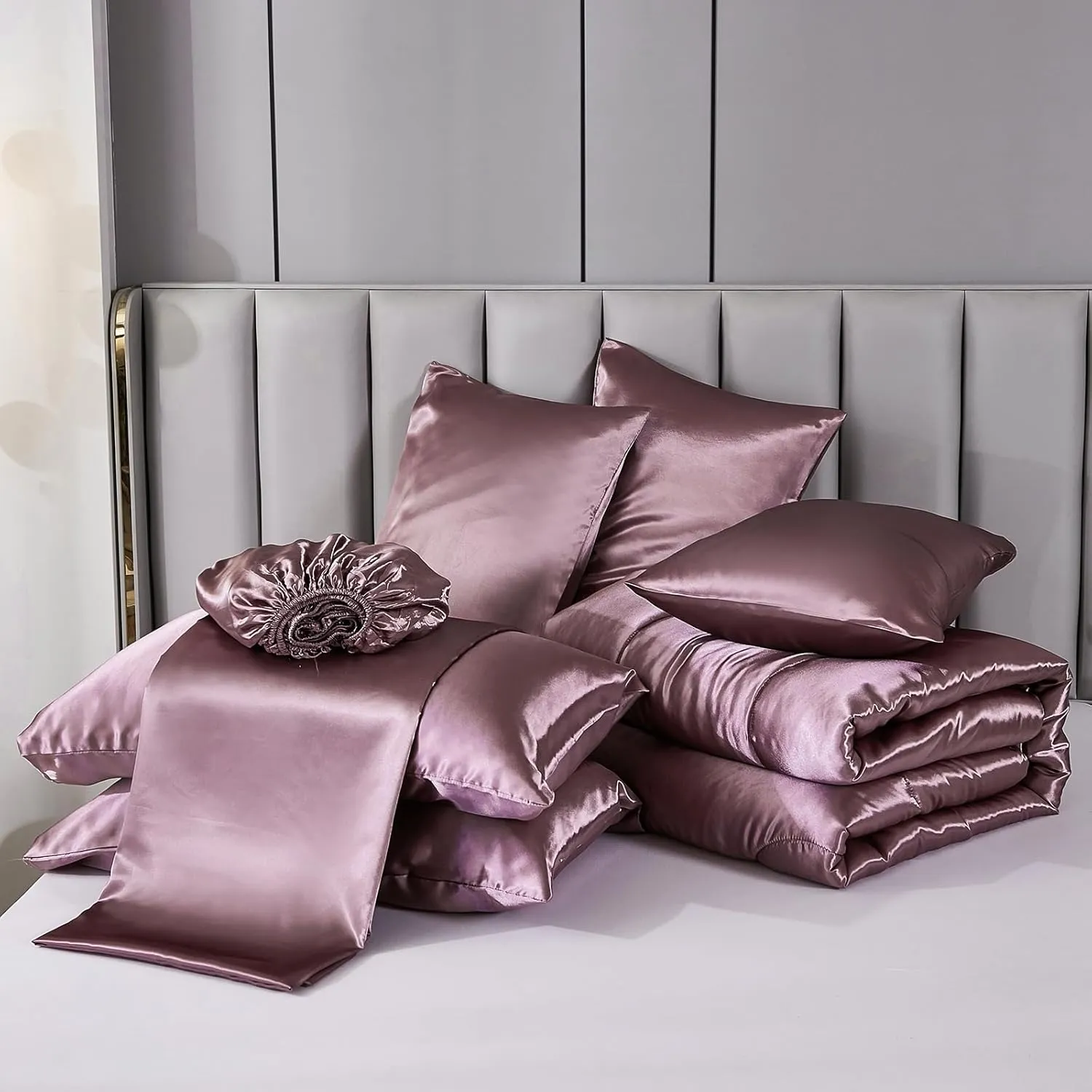 Satin Comforter Set with Sheet Set King Silk Like Satin Bed in a Bag 8 Pieces Luxury Silky Bedding with 1 Comforter, 1 Flat Sheet, 1 Fitted Sheet, 4 Pillowcases, 1 Cushion Cover (King, Blush Pink)