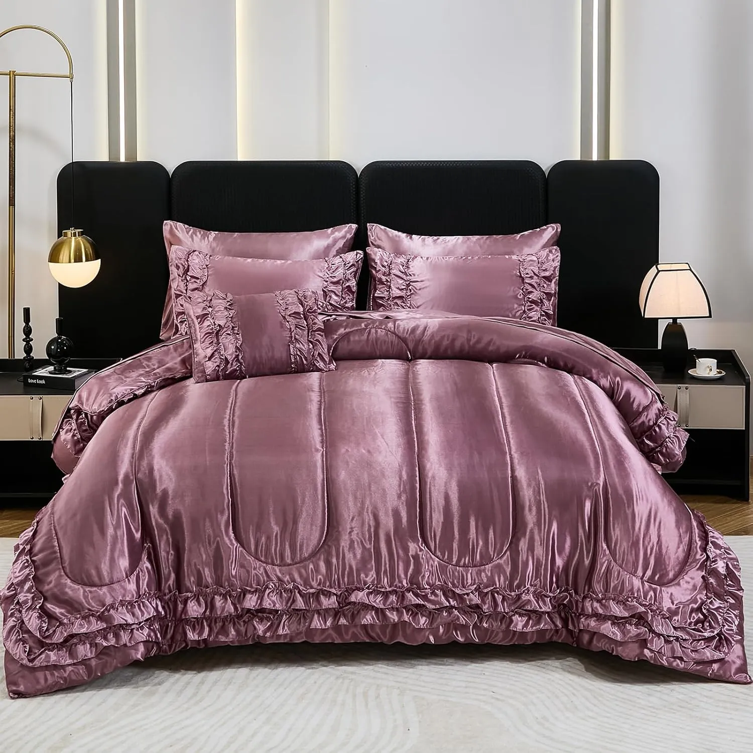 Silk Like Satin Comforter Set with Satin Sheet Set King 8 Pieces Blush Pink Bedding Set Luxury Silky Ruffle Pattern Home Deocr Sexy Hotel Silky Bed Set with 1 Cushion Cover