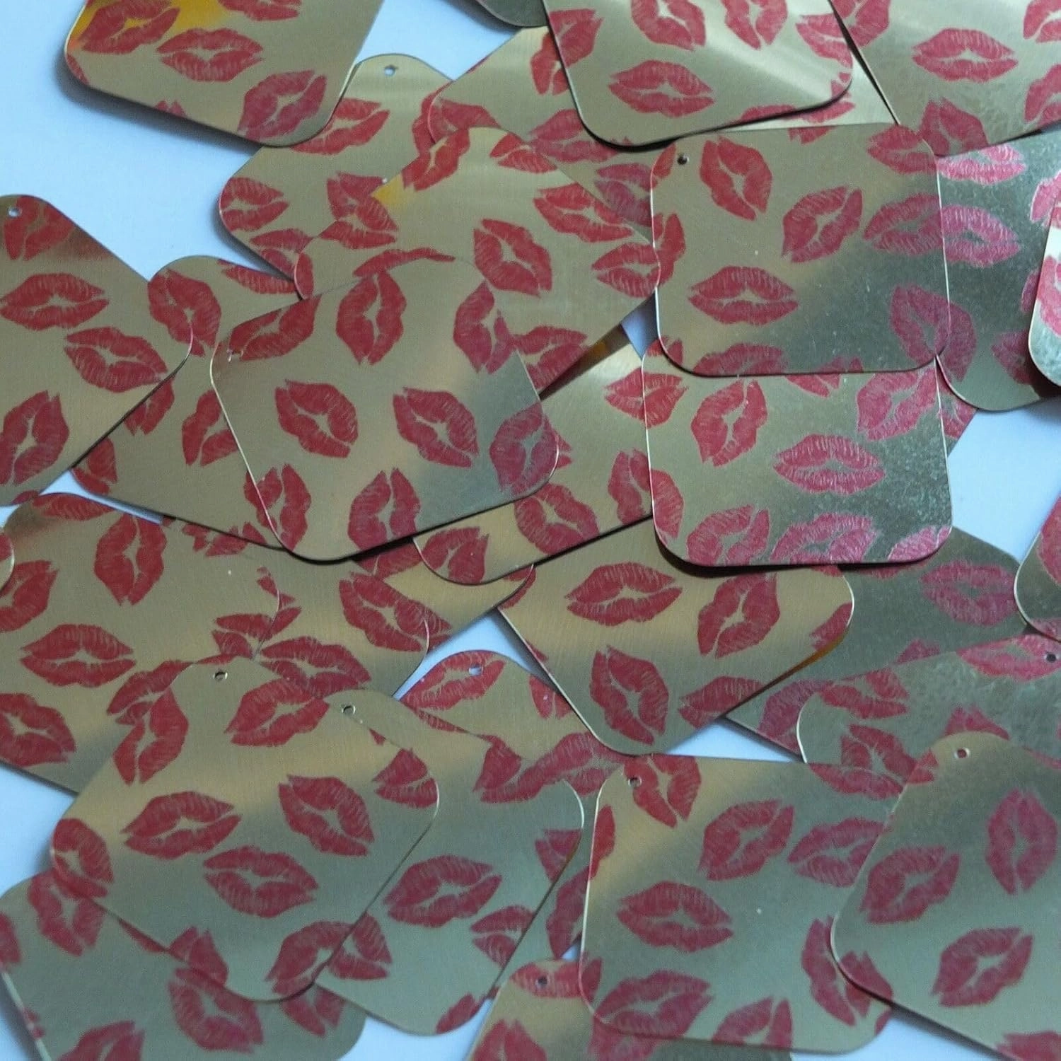Square Diamond Sequin 1.5" Red Lips Kiss Lipstick Print Gold Metallic Paillettes