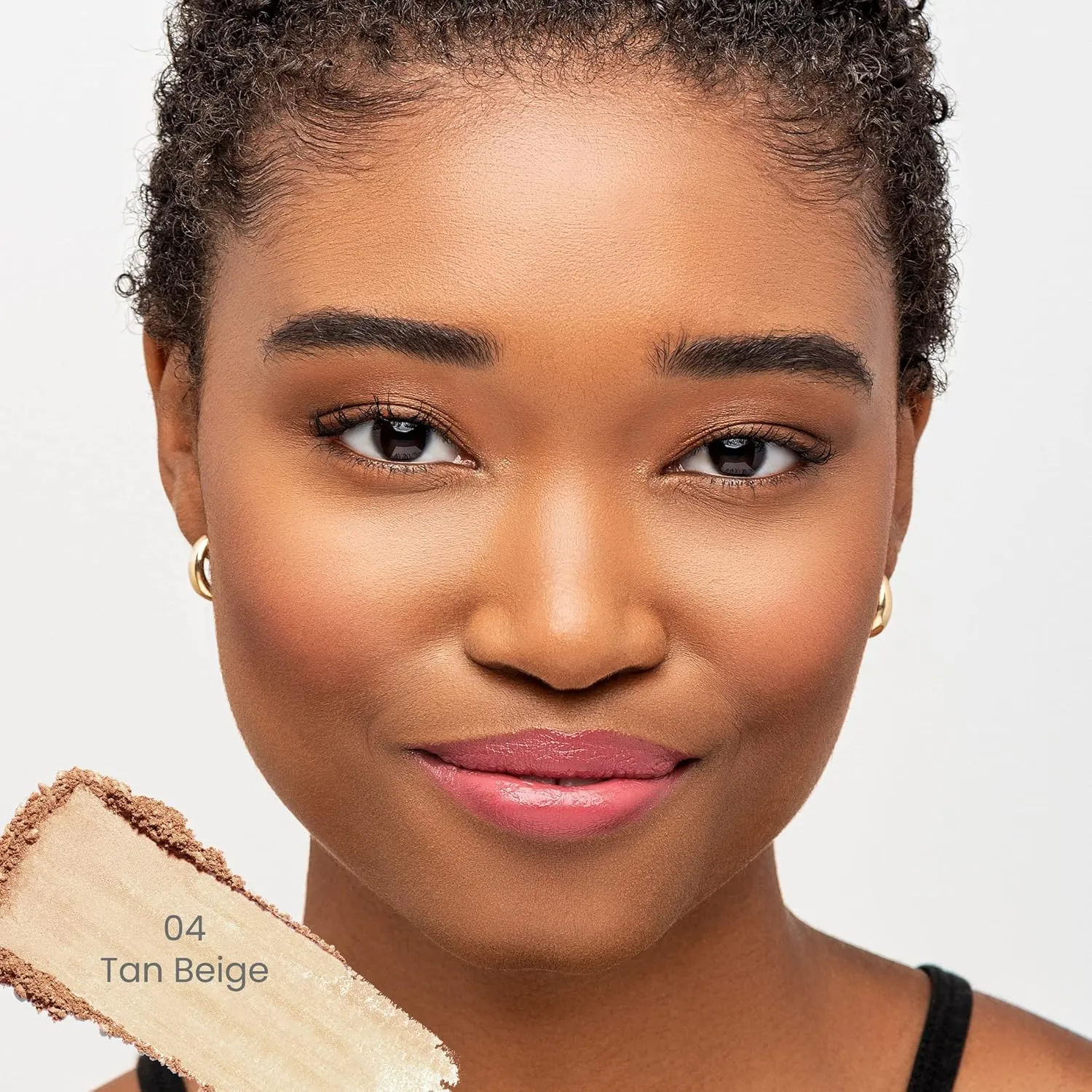 True   Luscious Sheer Halo Complexion Powder in Tan Beige - Talc-Free Setting & Foundation Powder - Oil Control Mineral Pressed Powder with Kaolin Clay - Clean, Vegan & Cruelty-Free - 0.32 oz