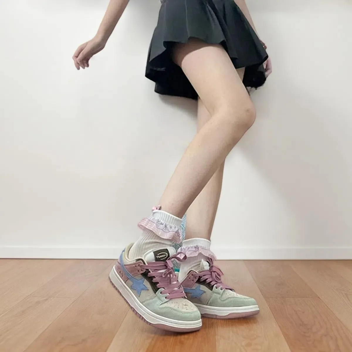 Women Y2K Retro Sneakers, Star Patch Platform Trainers, Candy Colors Height Boost Teens Casual Walking Shoes Campus Fashion