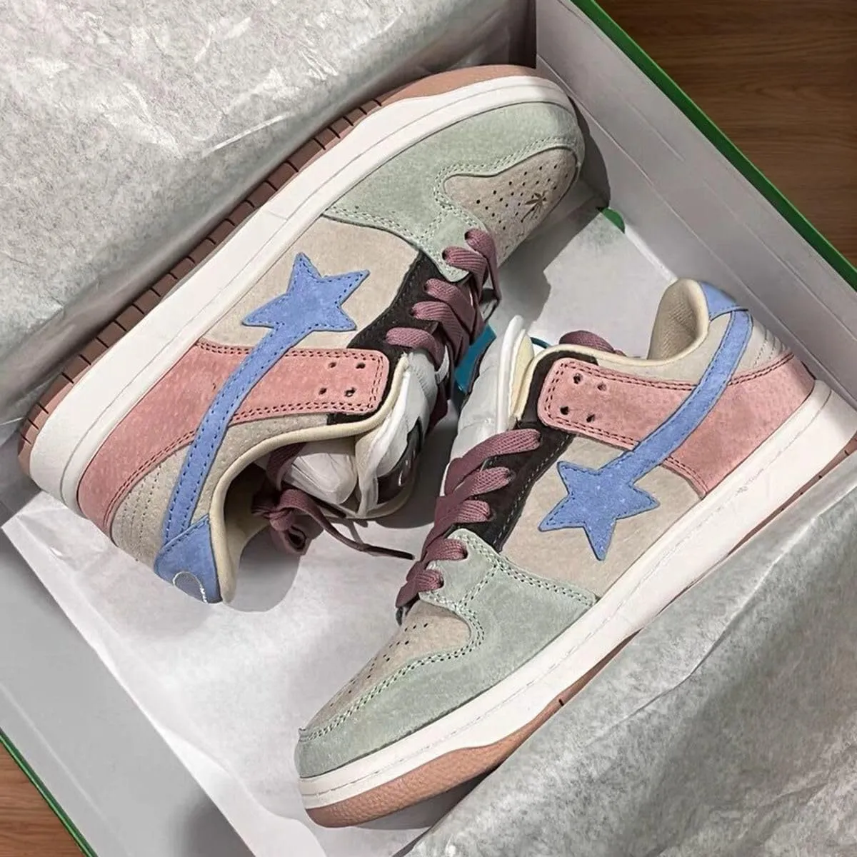 Women Y2K Retro Sneakers, Star Patch Platform Trainers, Candy Colors Height Boost Teens Casual Walking Shoes Campus Fashion