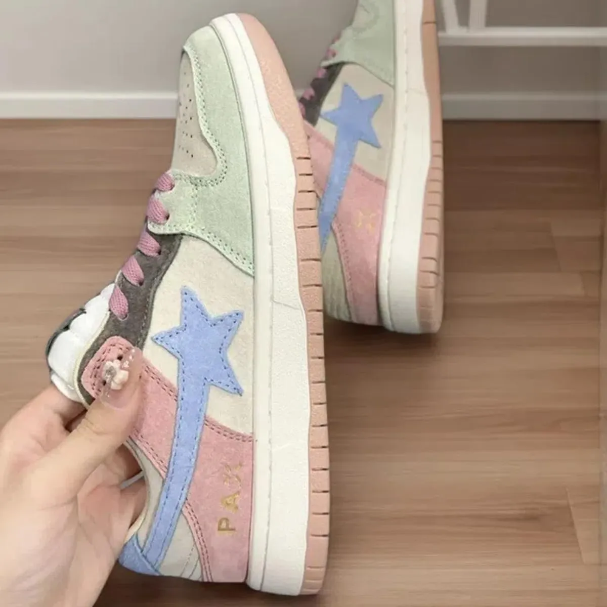 Women Y2K Retro Sneakers, Star Patch Platform Trainers, Candy Colors Height Boost Teens Casual Walking Shoes Campus Fashion