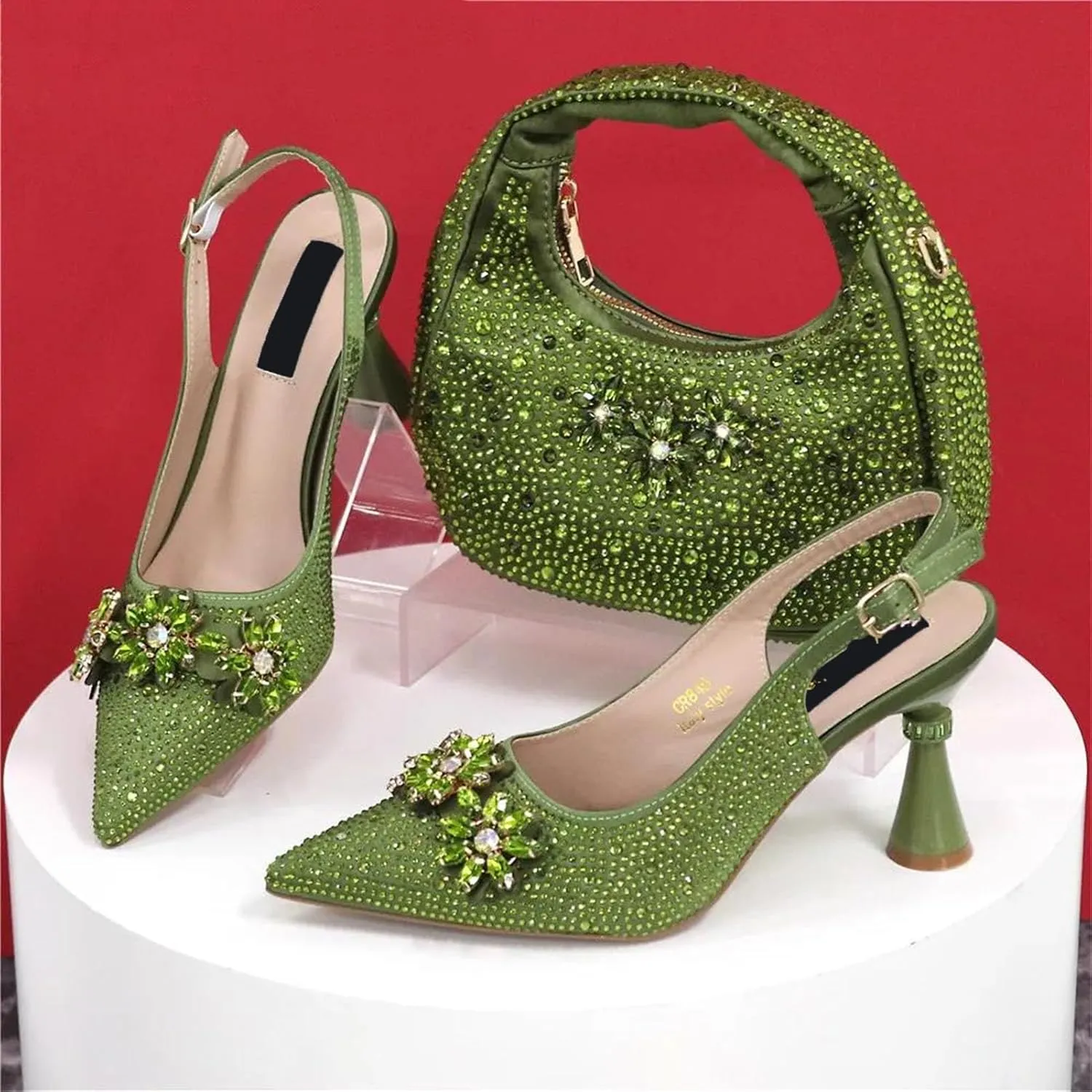 Women's Elegant Pointed-Toe Set - Full Rhinestone Pumps & Gold-Tone Clutch for Luxury Bridal Entrances