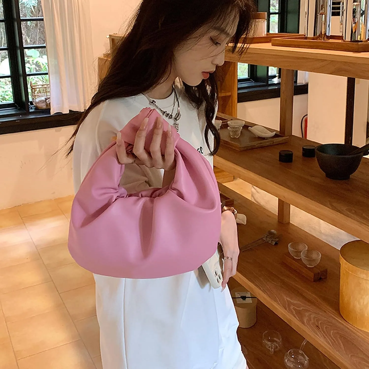Women's Wrinkled Leather Cloud Shape Knotted Handbag Fashion Y2K Dumpling Underarm Hobo Clutch Purse for Party Shopping (Brown)